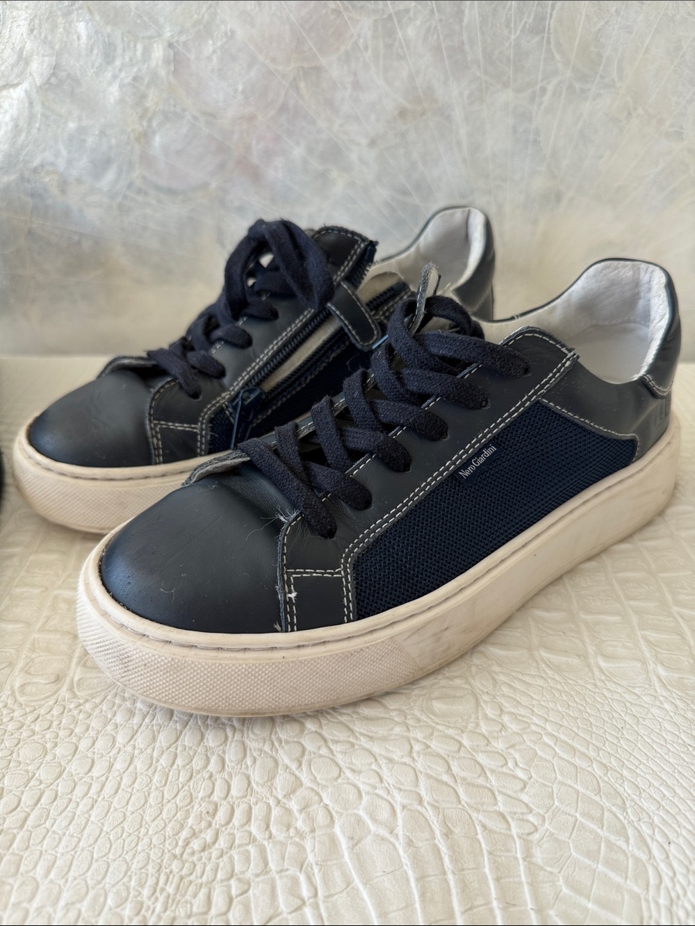 Boys Bruno Marc Two Pairs of Dress shoes/Sneakers - Black ,Navy Sizes 36-37,5 - Picture 9 of 17